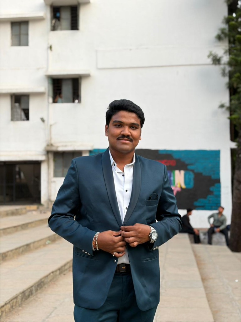 Govindraj Ambatwar - Shop Owner